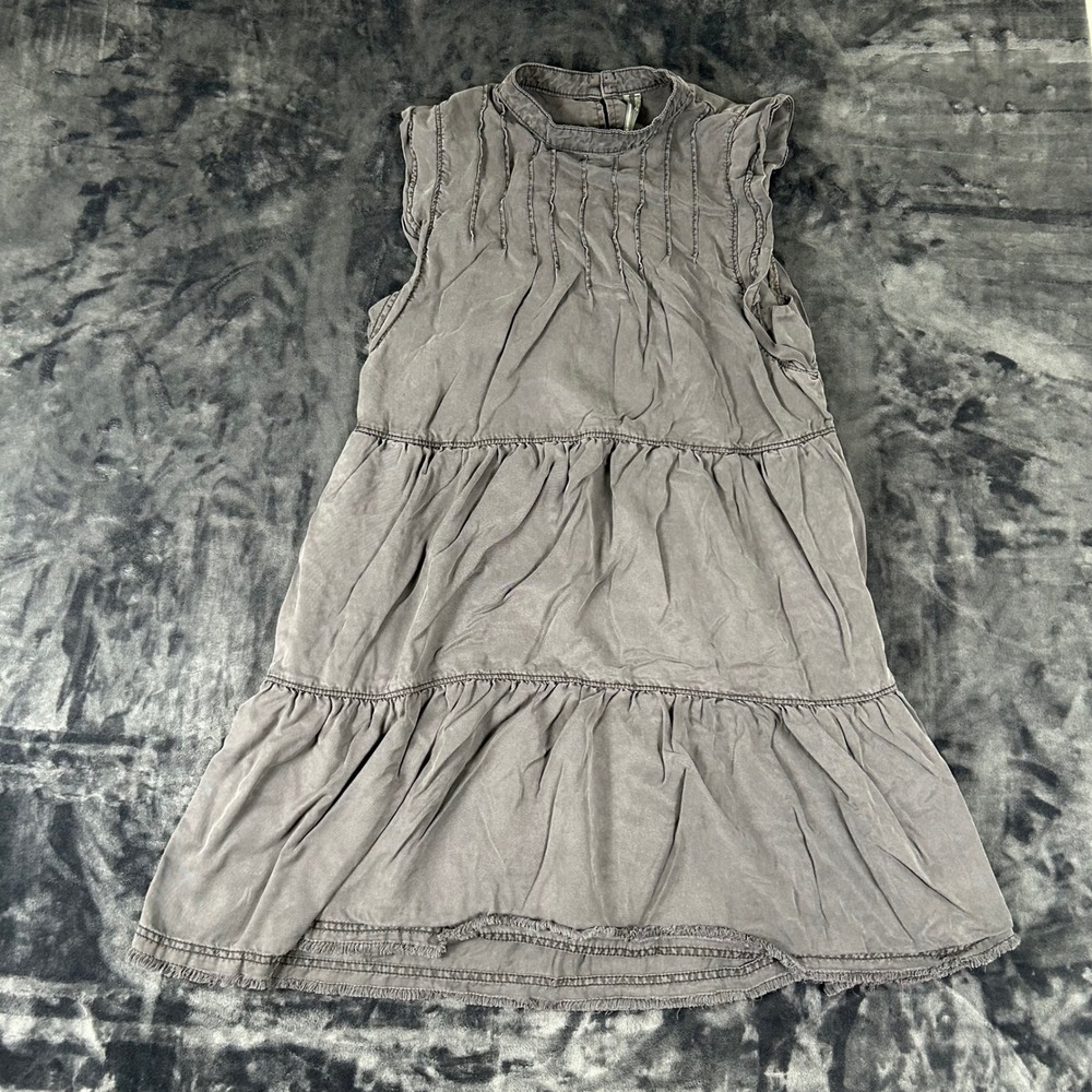 Anthropologie Tiered Mini Dress Womens Large Gray Pintuck Ruffle Babydoll‎